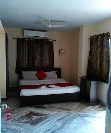 Sunshine Castle- Gachibowli Apartment ไฮเดอราบัด ภายนอก รูปภาพ